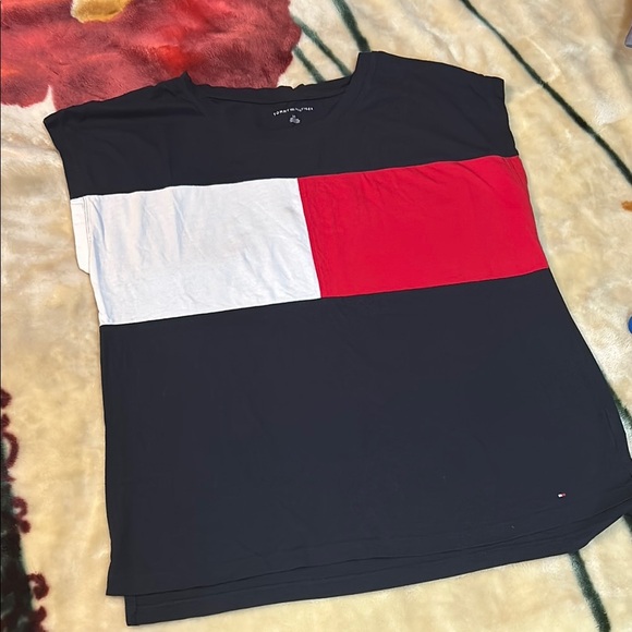Tommy Hilfiger Bold Color Block Tee - Picture 1 of 3